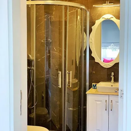 Dem Butik Alacati Çeşme
