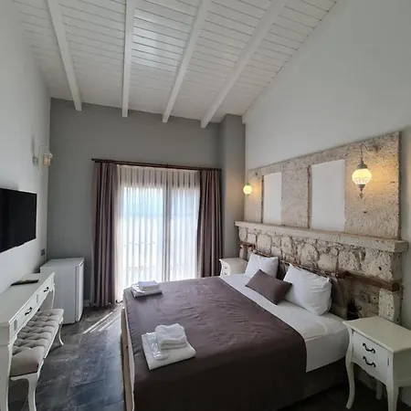 Dem Butik Alacati *